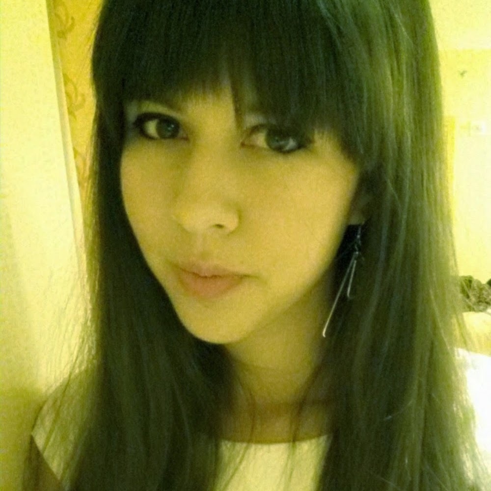 Meet your Posher, Iliana